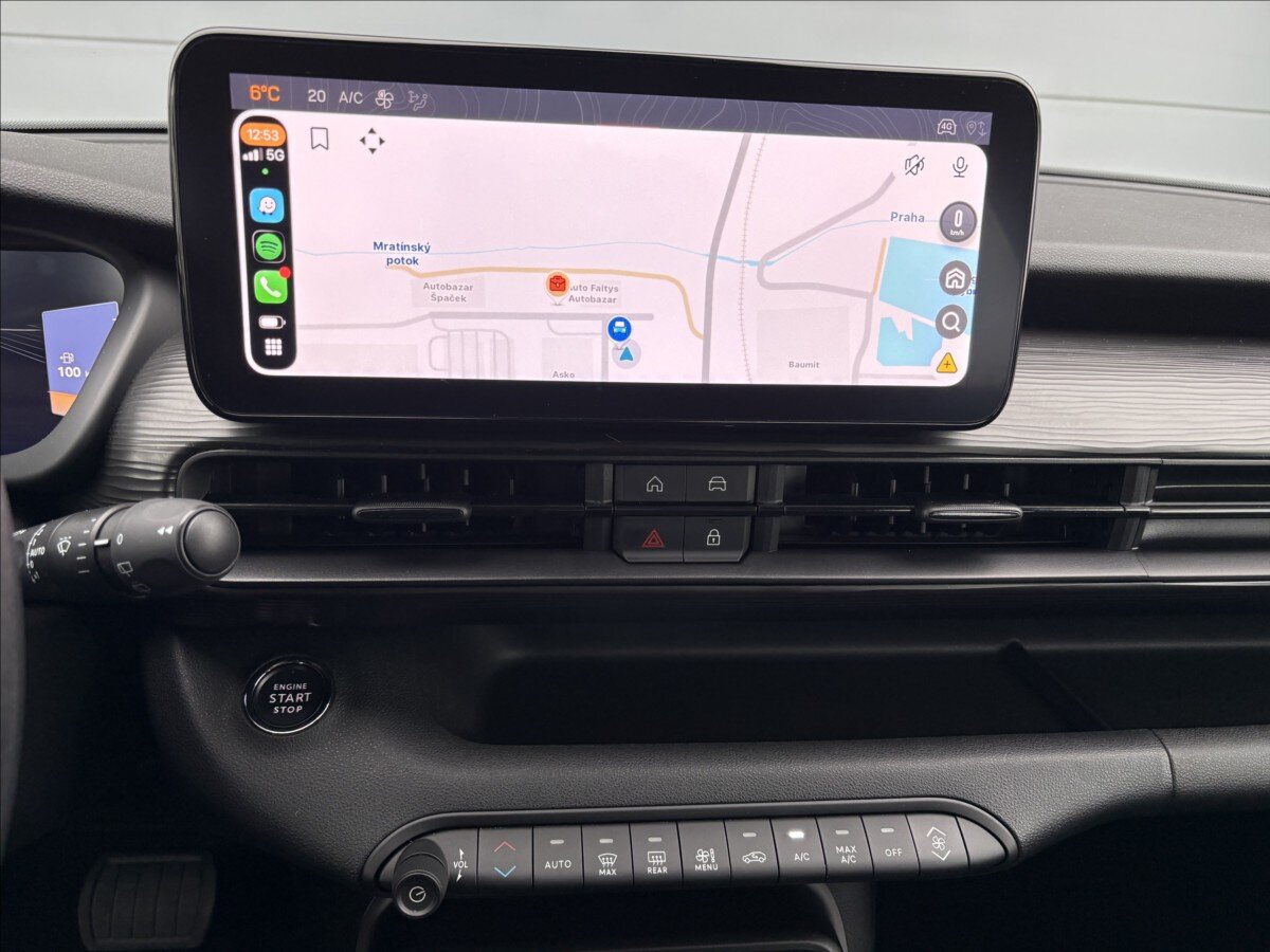 Jeep Avenger Sedan / Limuzína 1,2 l 74 kw