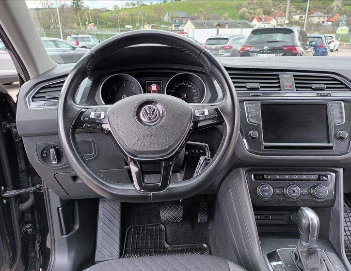 Volkswagen Tiguan SUV / Terénní 2,0 l 110 kw