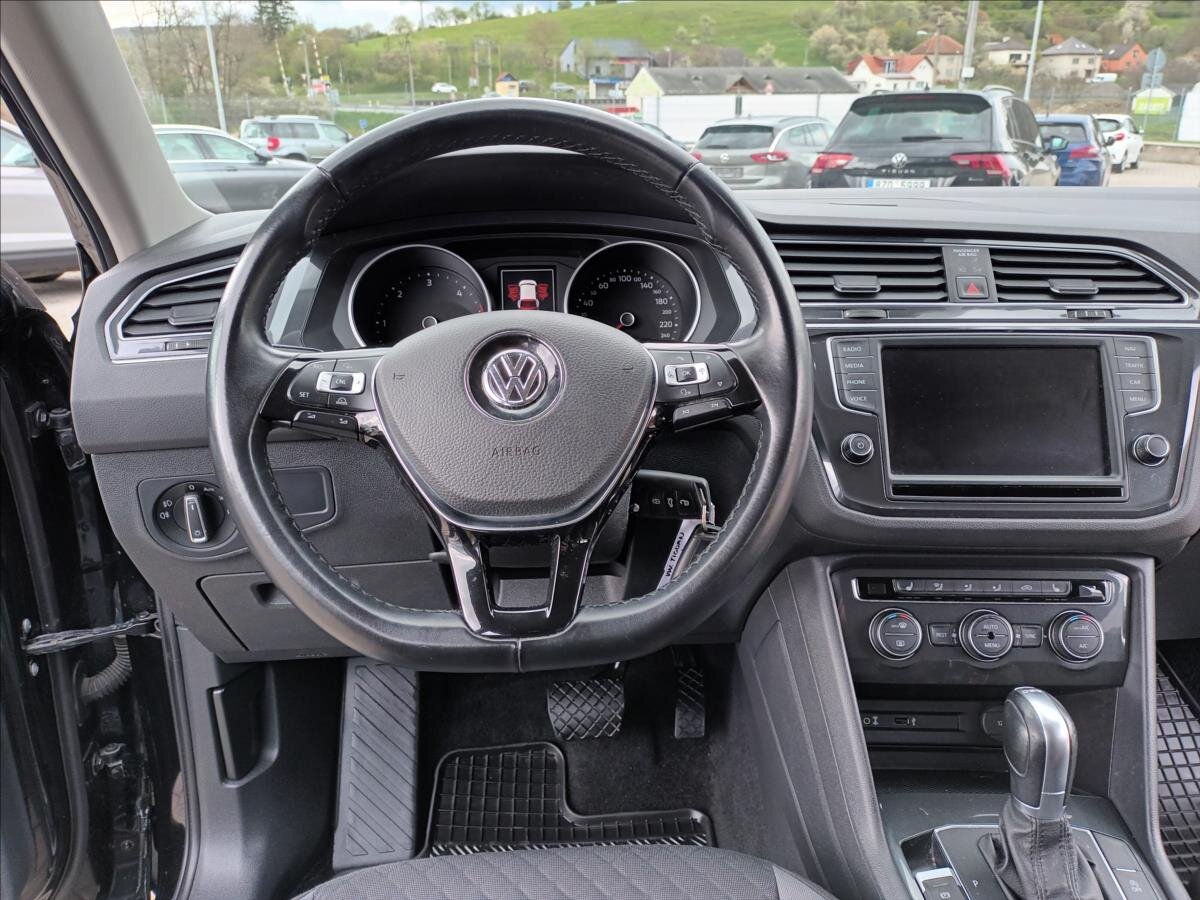 Volkswagen Tiguan SUV / Terénní 2,0 l 110 kw