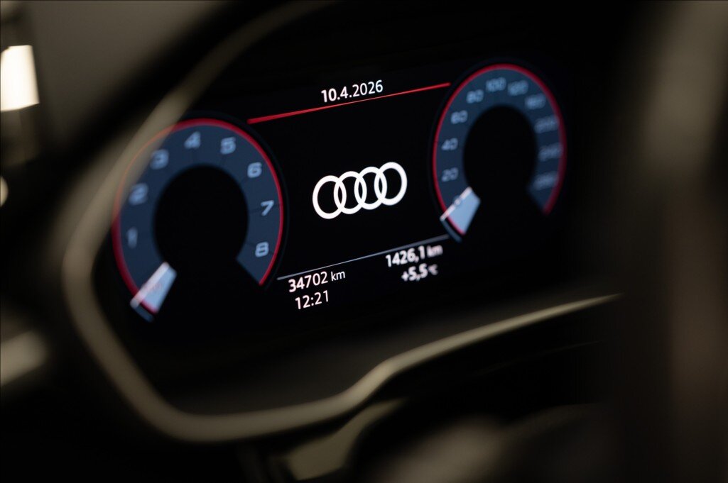 Audi Q3 SUV / Terénní 1,5 l 110 kw