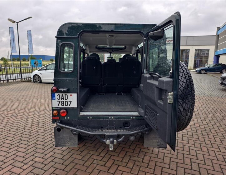 Land Rover Defender Ostatní 2,2 l 90 kw