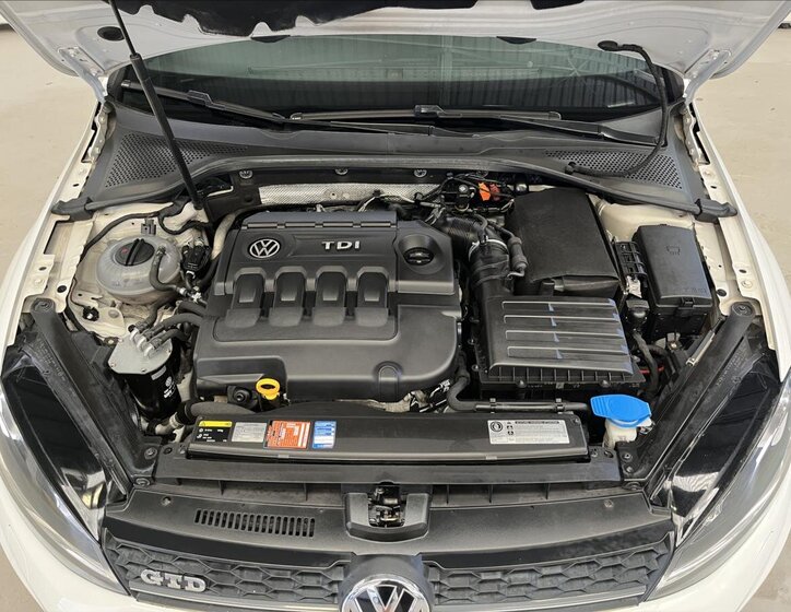 Volkswagen Golf Hatchback 2,0 l 135 kw