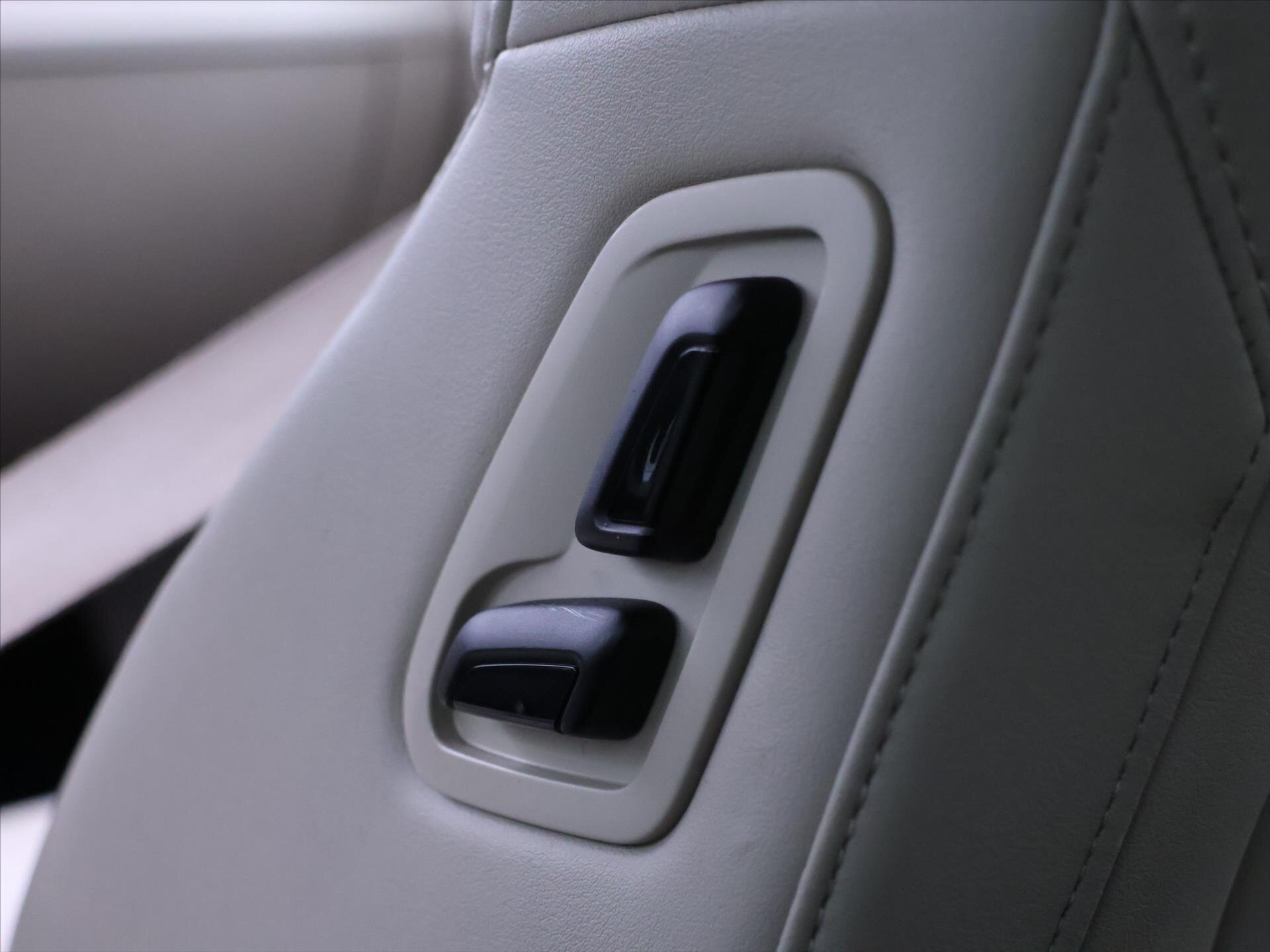 Škoda Superb Kombi 2,0 l 140 kw