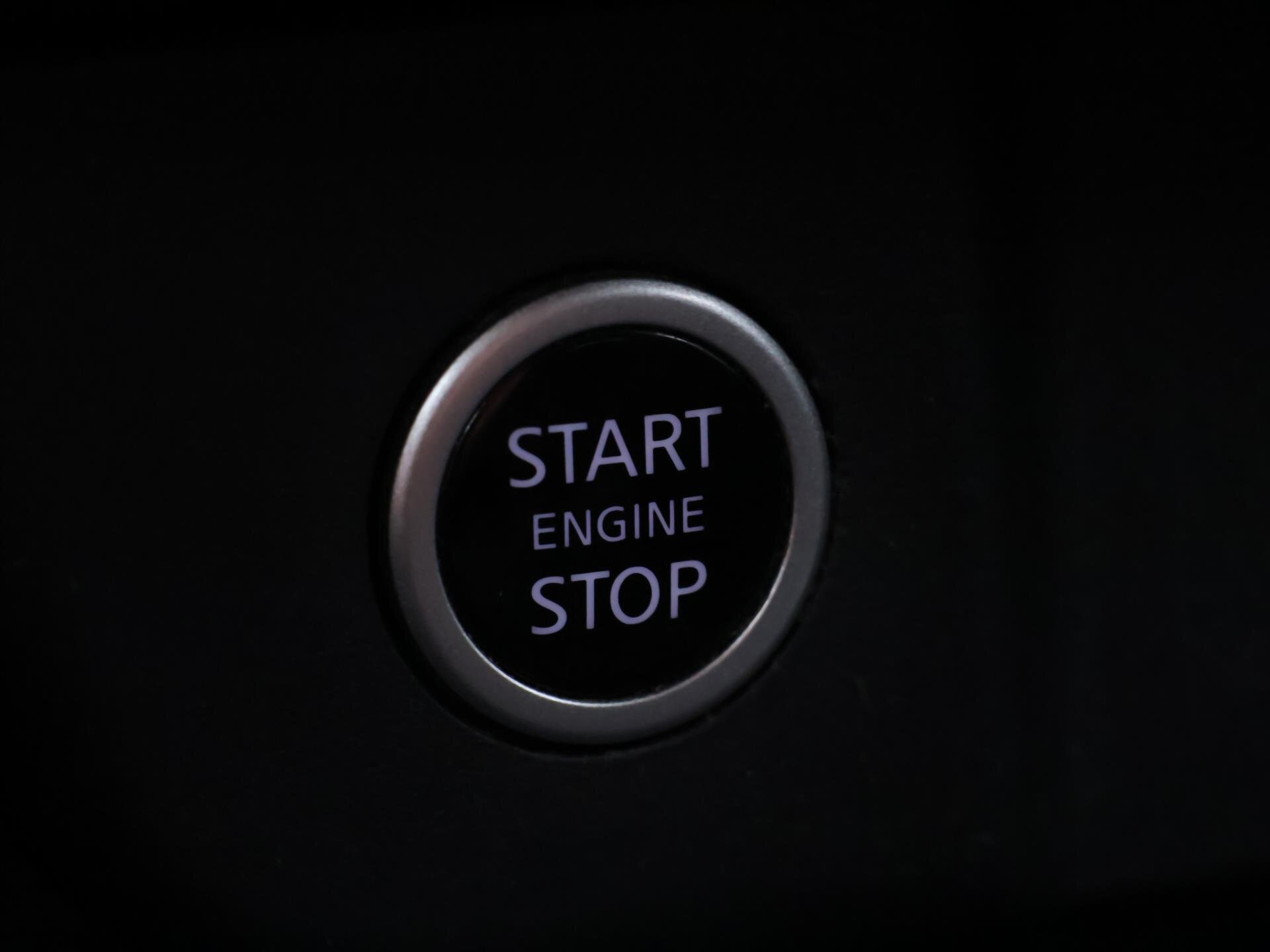 Nissan Qashqai SUV / Terénní 1,3 l 103 kw