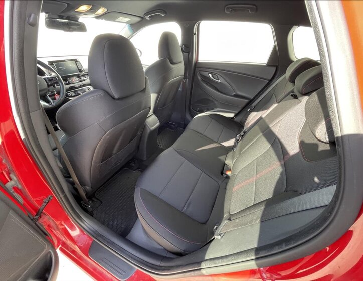 Hyundai i30 Kombi 1,6 l 100 kw