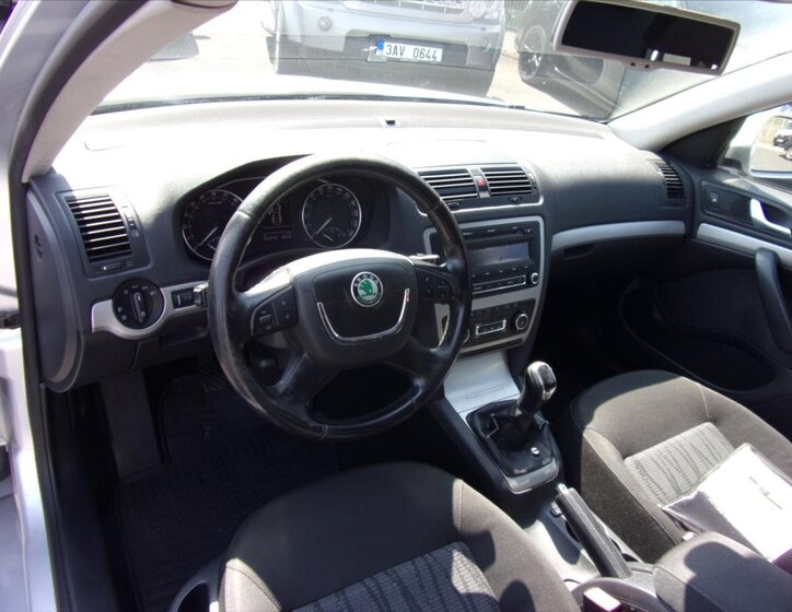 Škoda Octavia Kombi 1,6 l 77 kw