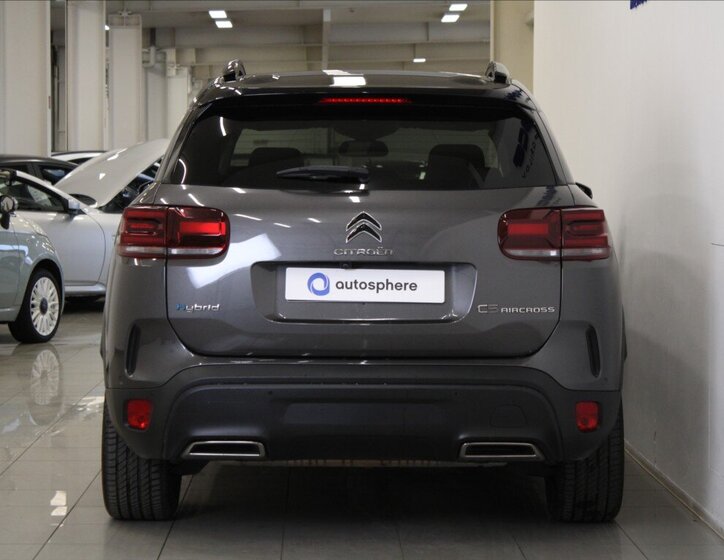 Citroën C5 Aircross SUV 1,6 l 165 kw