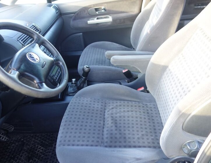 Volkswagen Sharan 13