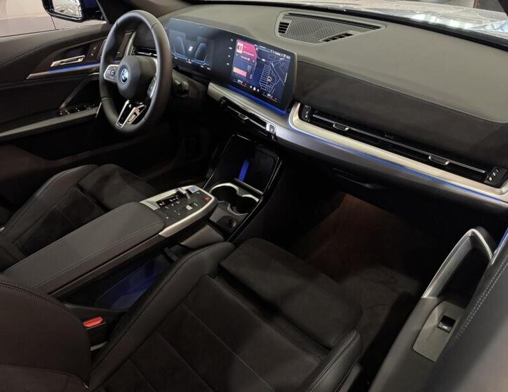 BMW iX1 SUV 1,0 150 kw