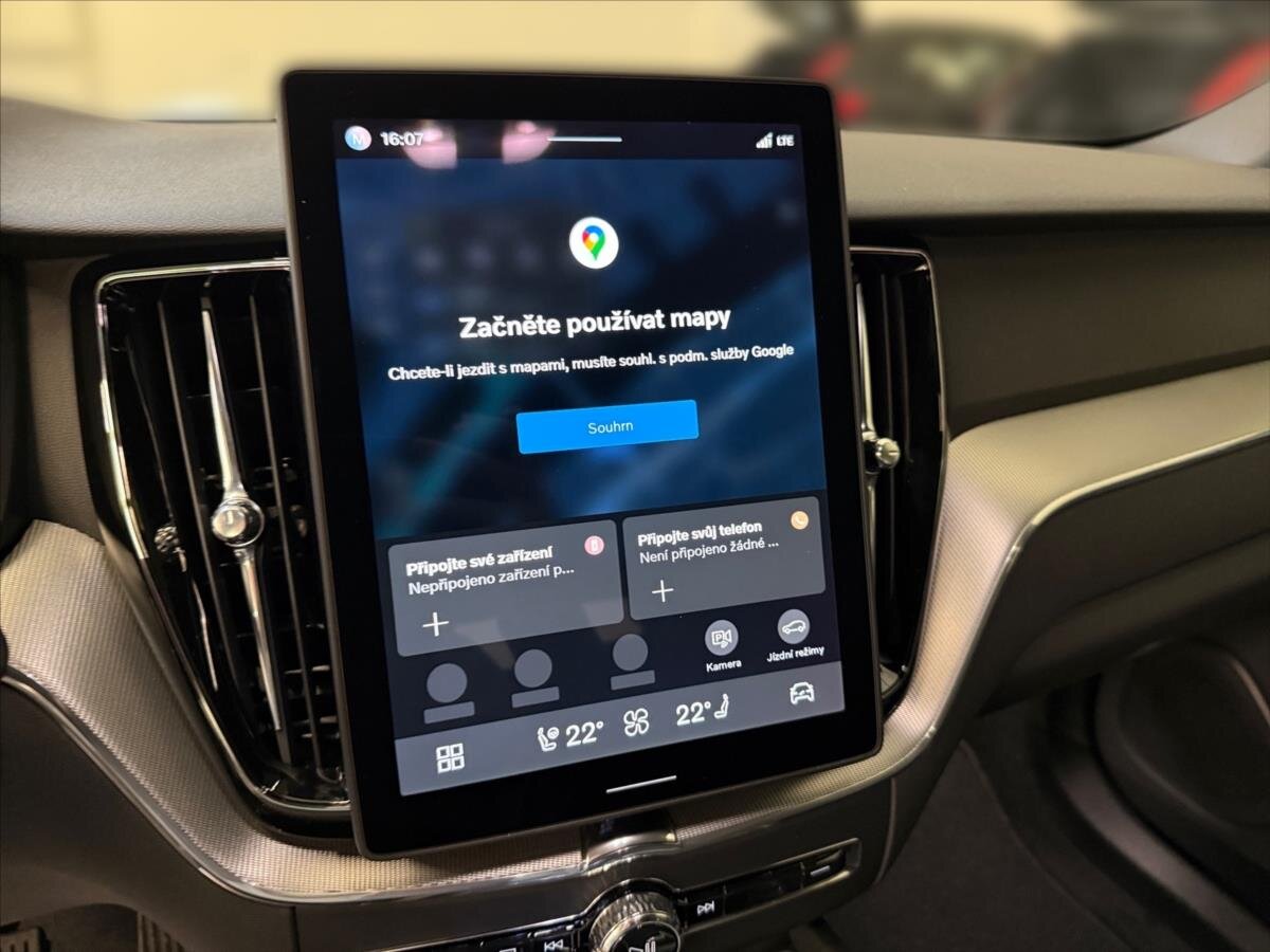 Volvo XC60 SUV / Terénní 2,0 l 184 kw