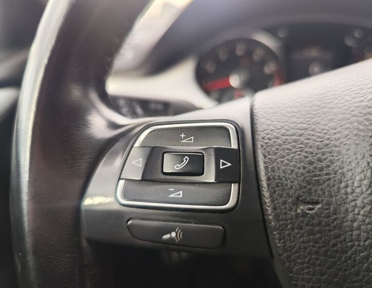 Volkswagen Passat CC Kupé 1,8 l 118 kw