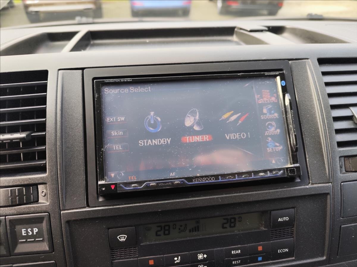 Volkswagen Caravelle