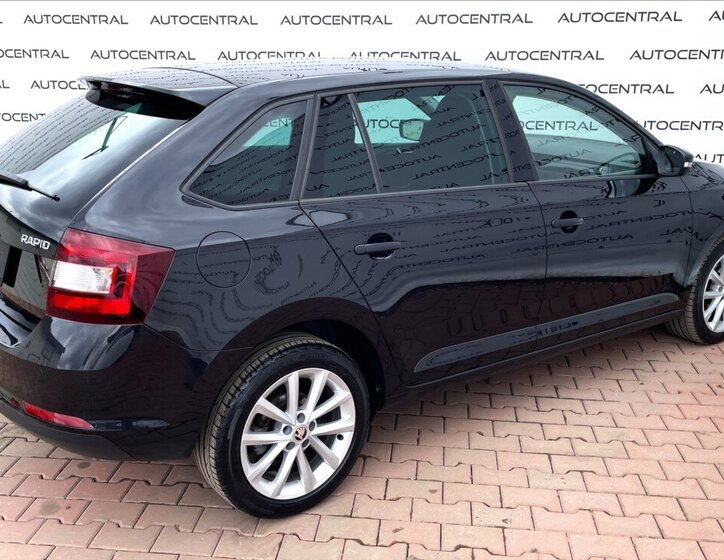 Škoda Rapid Hatchback 999,0 70 kw