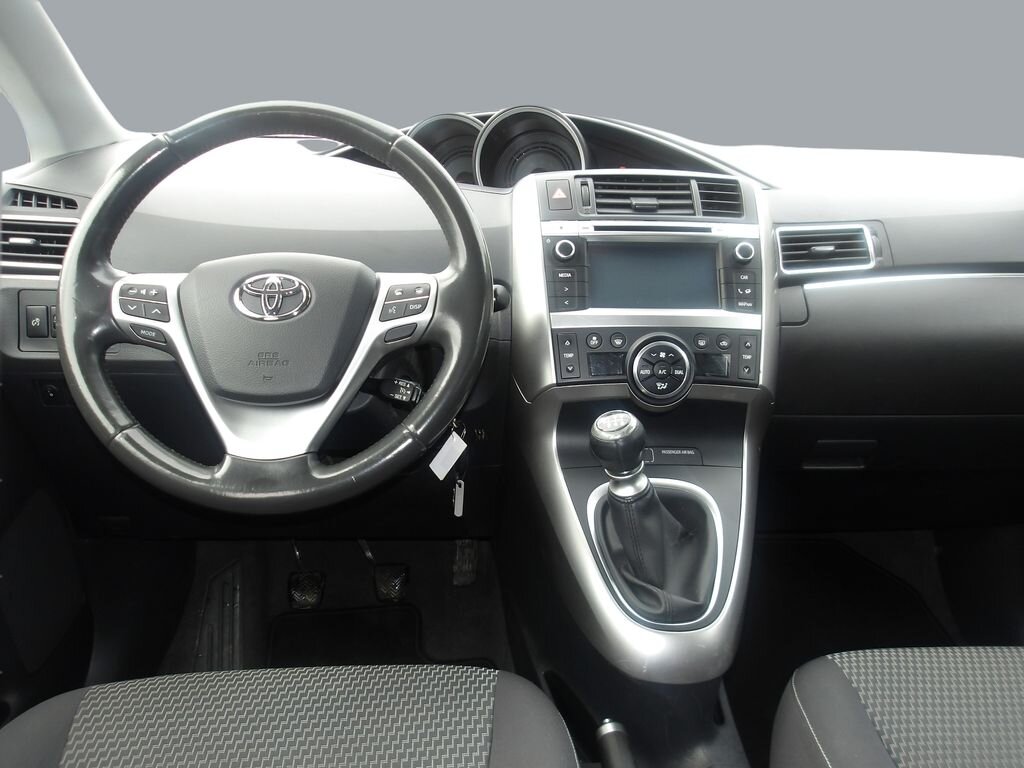 Toyota Verso MPV 1,6 l 82 kw