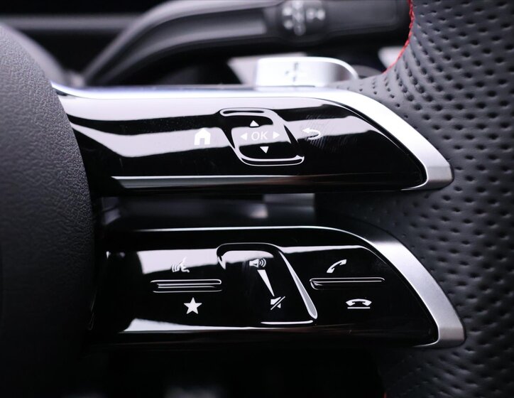 Mercedes-Benz CLA Kupé 1,3 l 120 kw