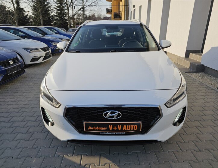 Hyundai i30 Kombi 1,6 l 81 kw