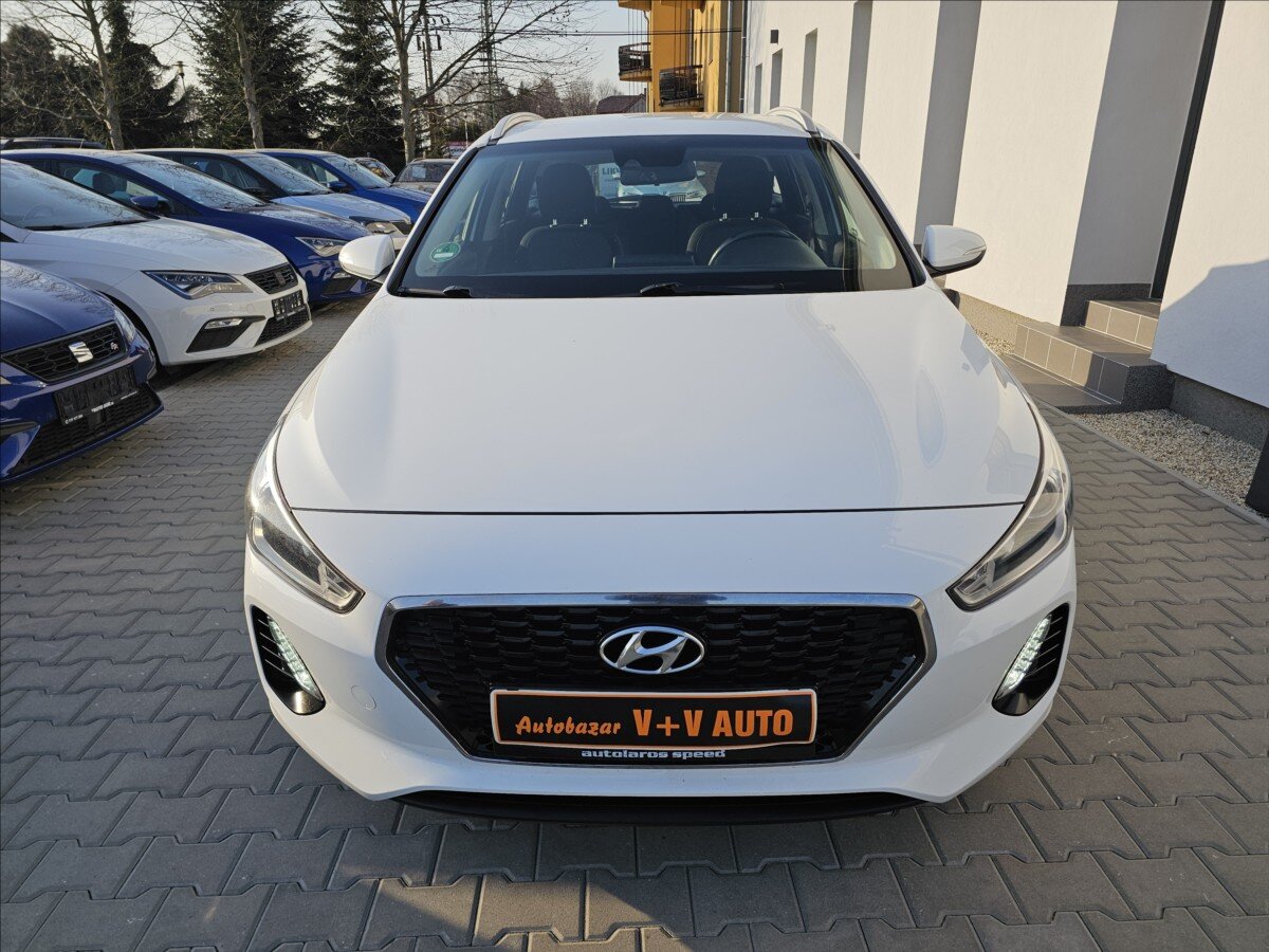 Hyundai i30 Kombi 1,6 l 81 kw