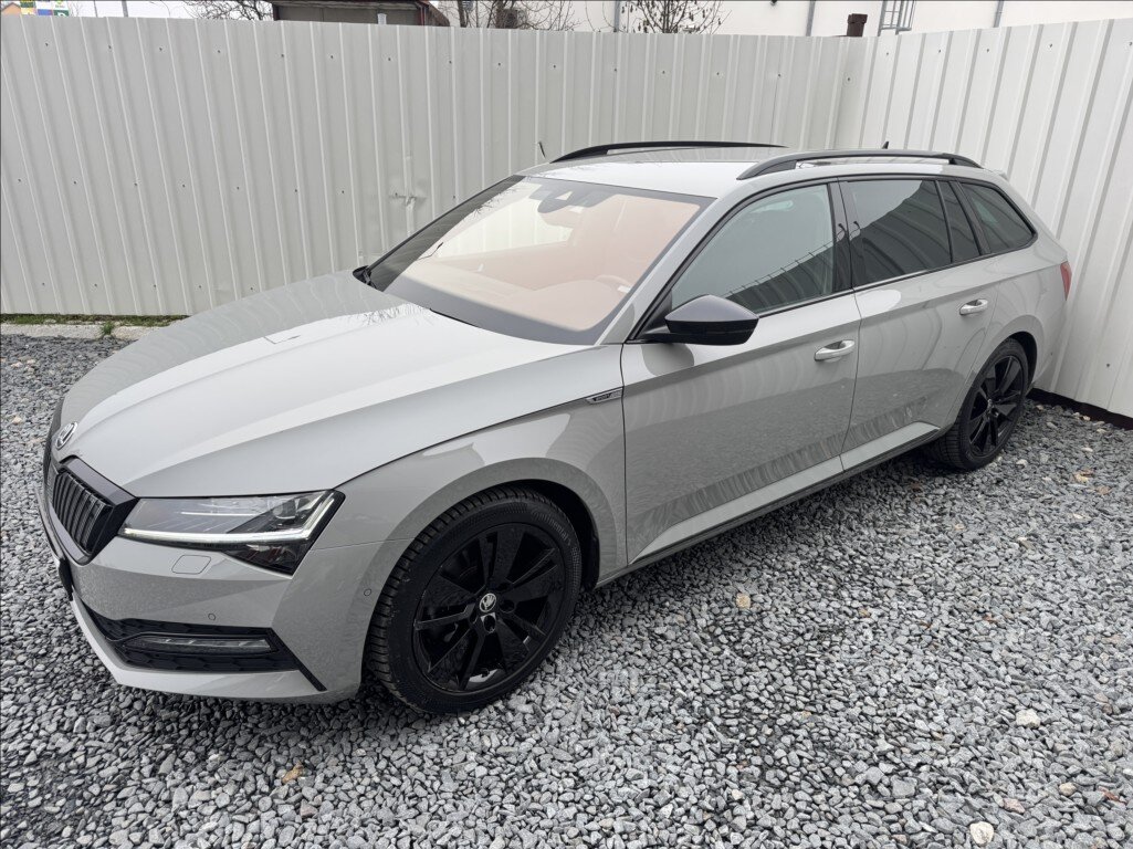 Škoda Superb