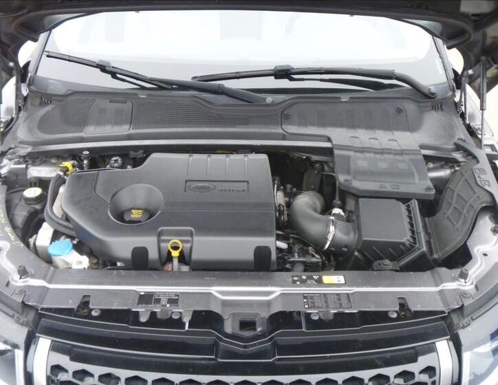 Land Rover Range Rover Evoque 32