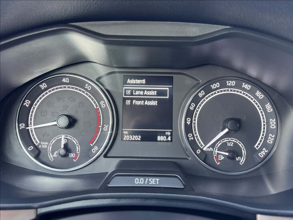 Škoda Scala Hatchback 1,5 l 110 kw