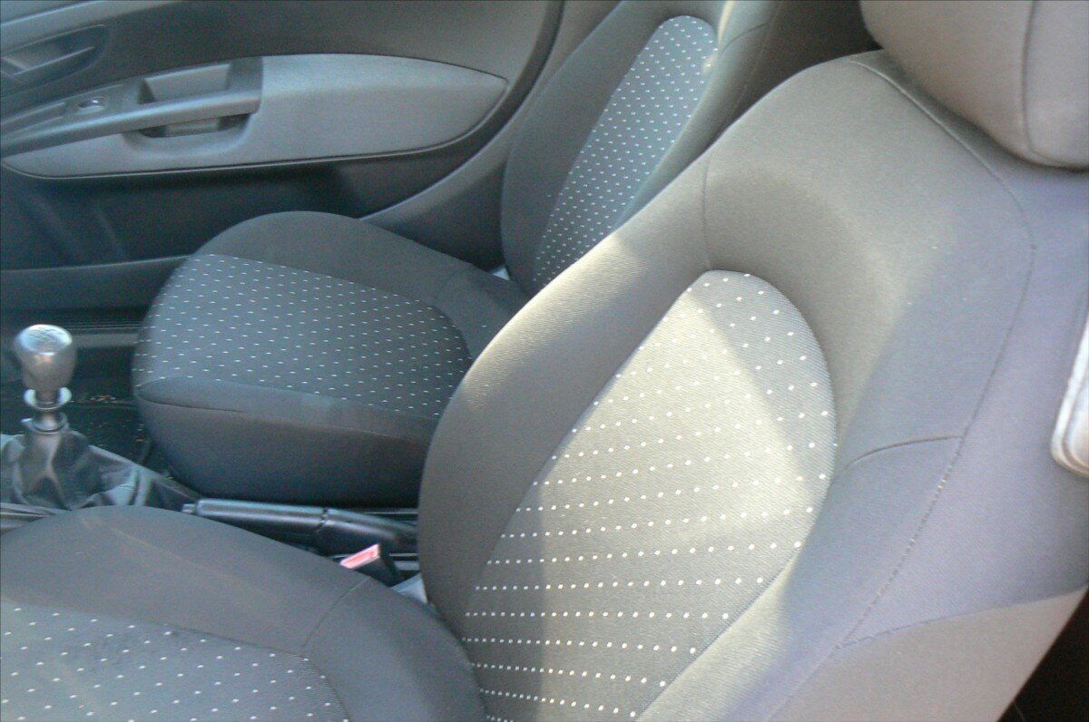 Fiat Punto Hatchback 1,4 l 57 kw