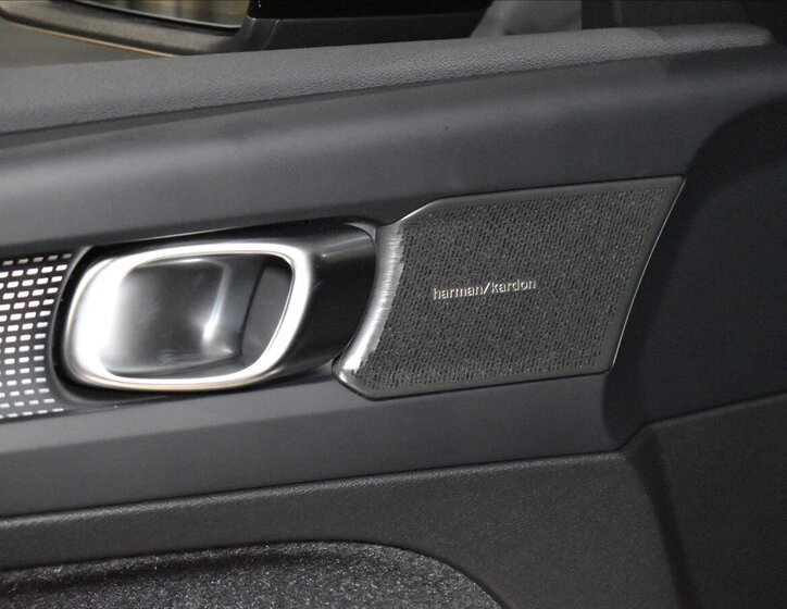 Volvo EC40 SUV / Terénní 0,0 185 kw