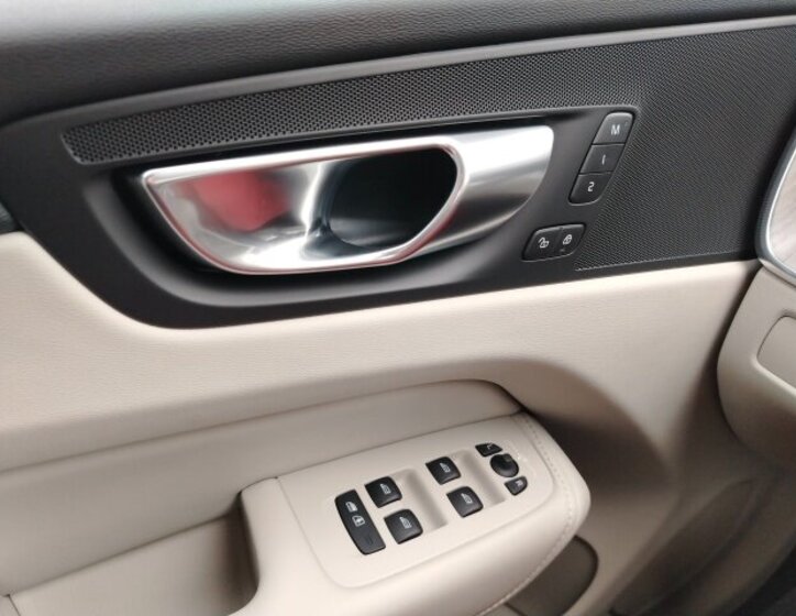 Volvo XC60 SUV 2,0 l 184 kw