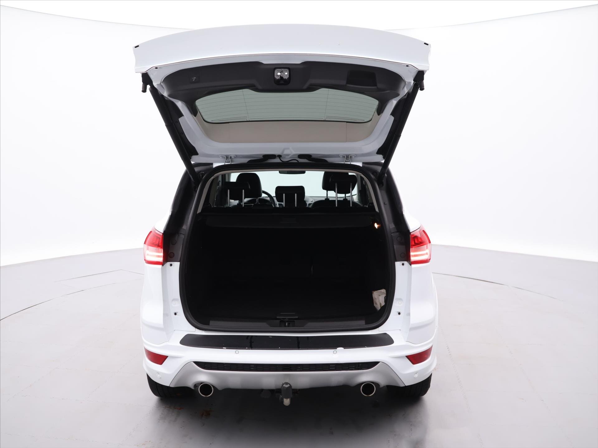 Ford Kuga SUV / Terénní 2,0 l 132 kw