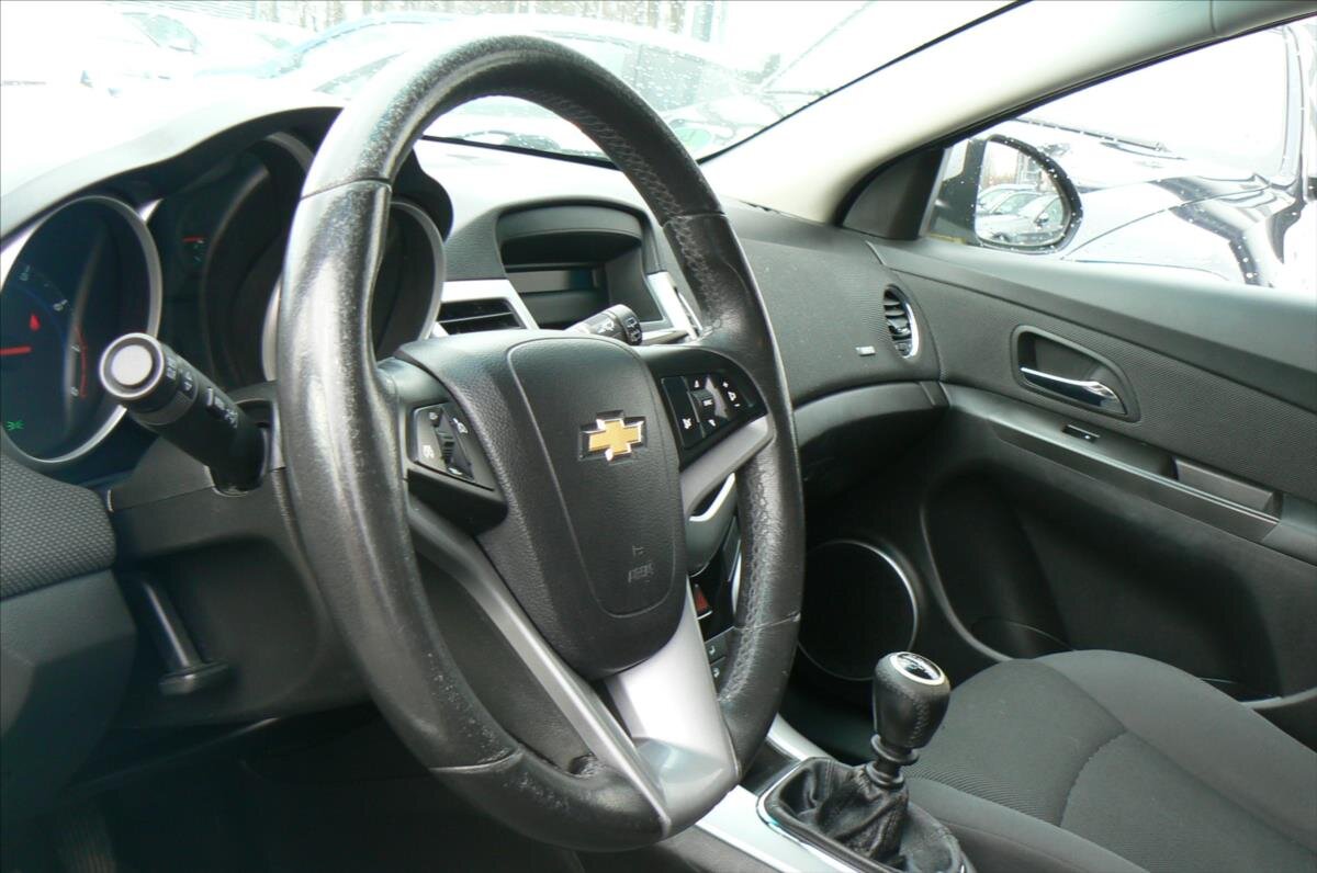 Chevrolet Cruze Hatchback 1,6 l 91 kw