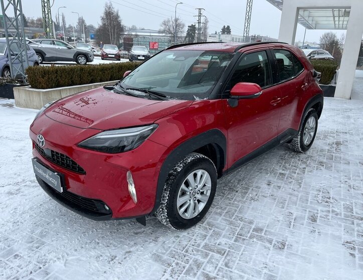 Toyota Yaris Cross SUV 1,5 l 68 kw