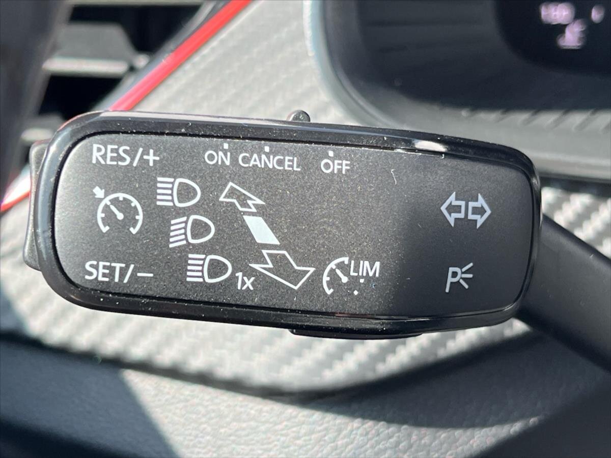 Škoda Kamiq Hatchback 999,0 85 kw