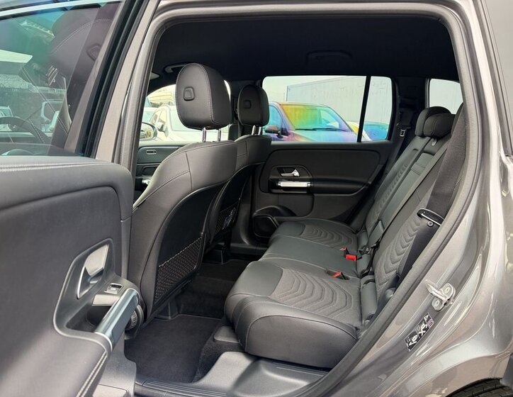 Mercedes-Benz GLB SUV / Terénní 2,0 l 110 kw