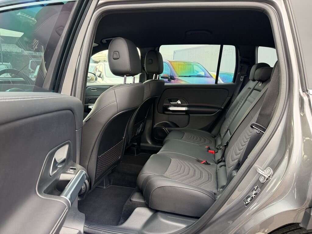 Mercedes-Benz GLB SUV / Terénní 2,0 l 110 kw