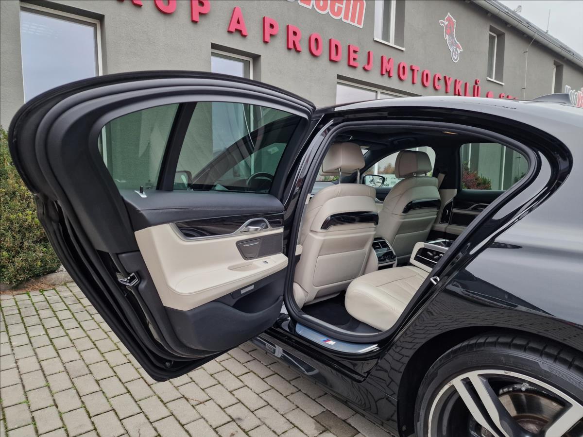BMW Řada 7