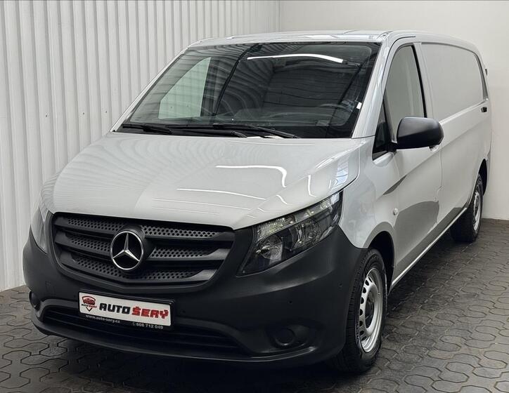 Mercedes-Benz Vito 1