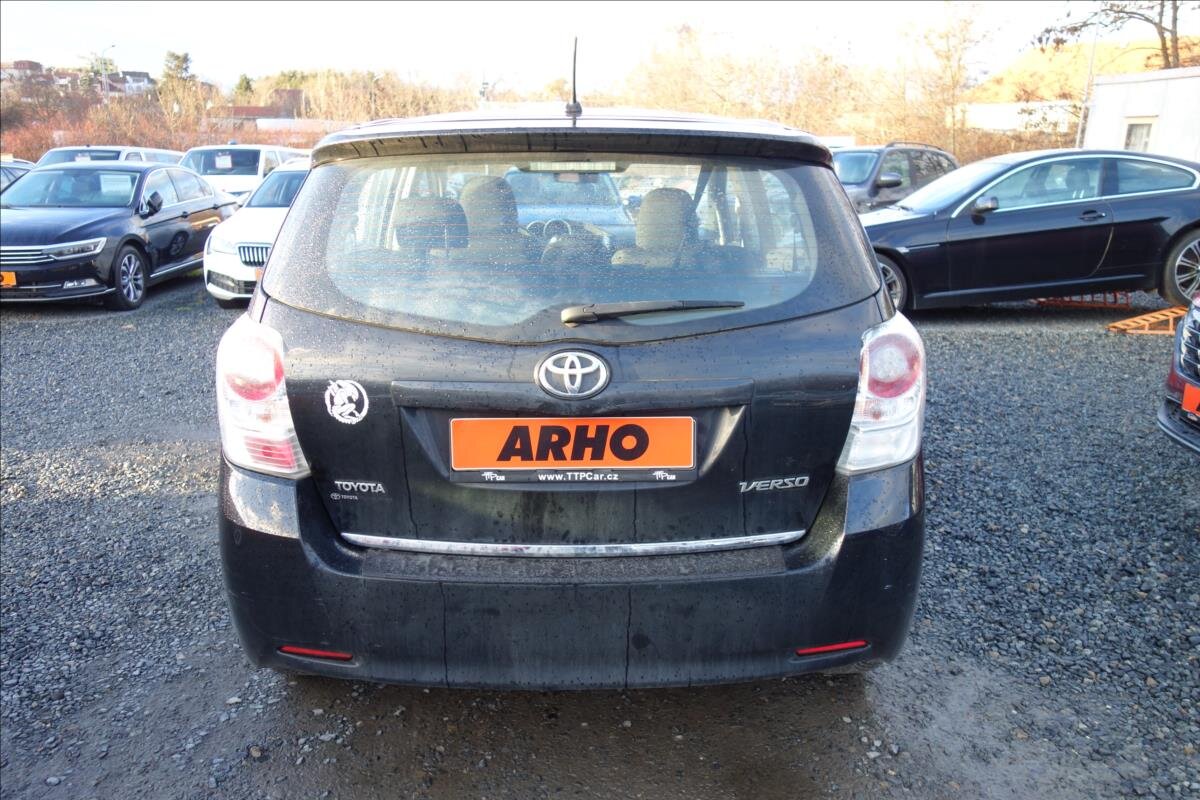 Toyota Verso MPV 1,6 l 97 kw