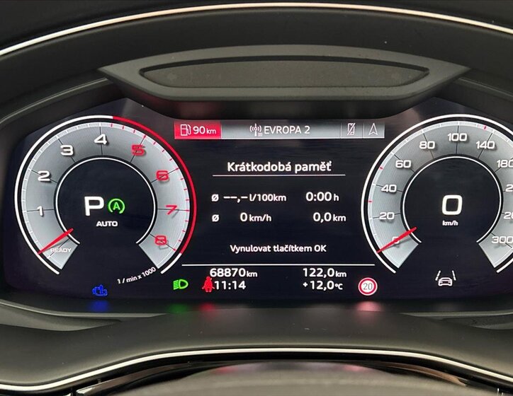 Audi Q8 SUV / Terénní 3,0 l 250 kw