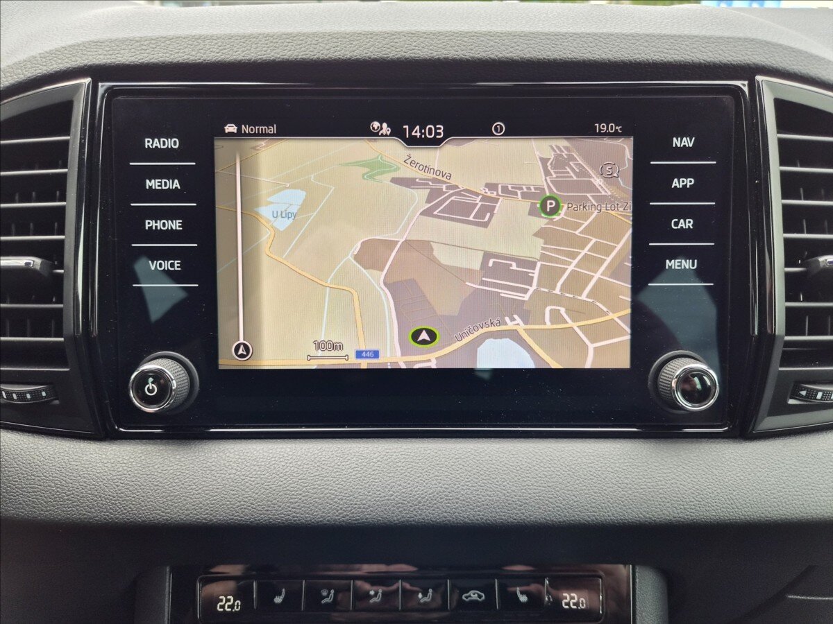 Škoda Karoq SUV / Terénní 1,5 l 110 kw