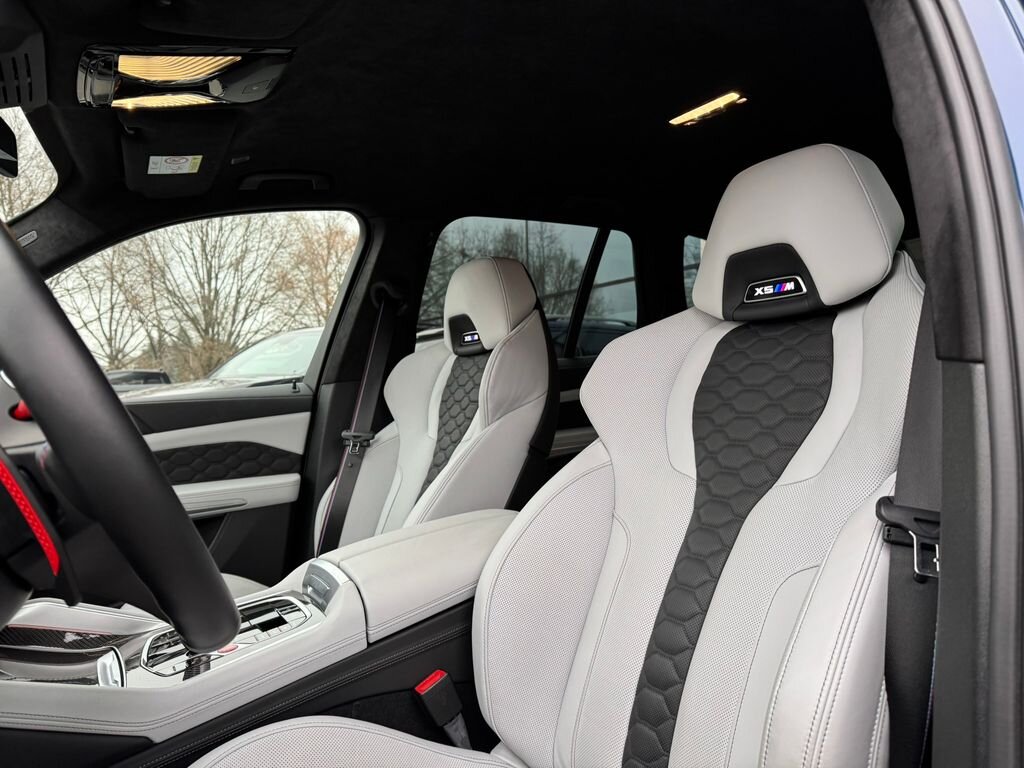 BMW X5 SUV / Terénní 4,4 l 460 kw