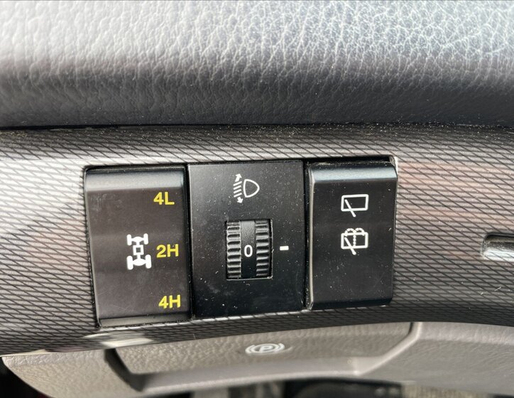 SsangYong Rodius SUV / Terénní 2,0 l 114 kw