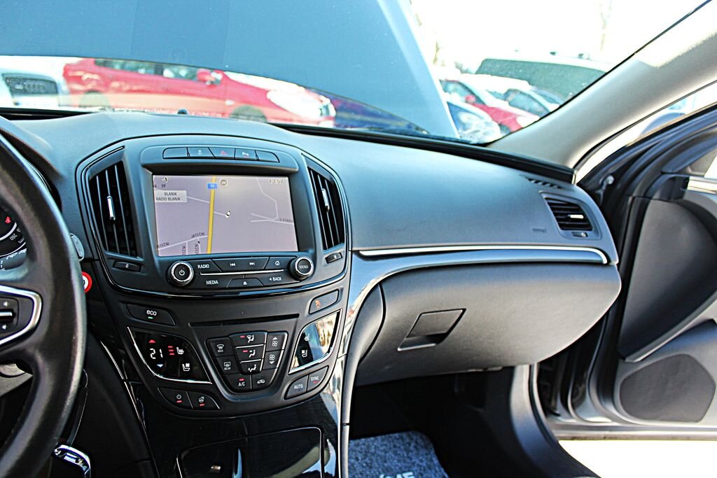 Opel Insignia Kombi 2,0 l 120 kw