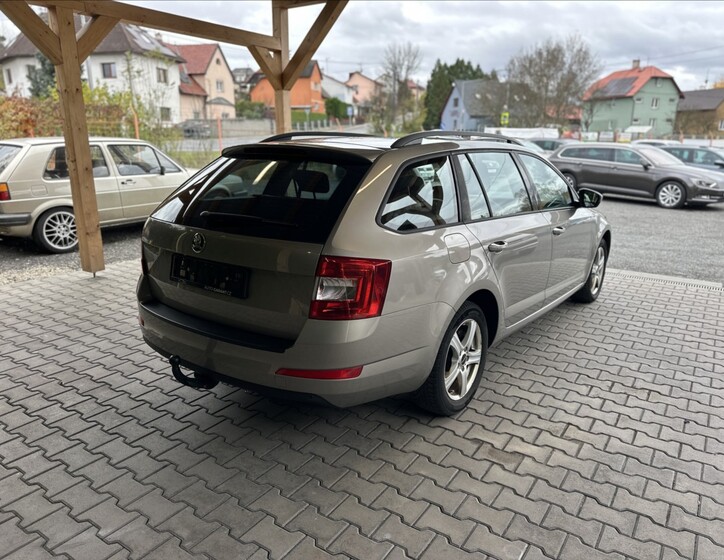 Škoda Octavia 3
