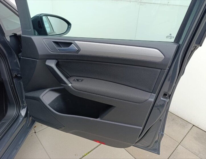 Volkswagen Touran MPV 2,0 l 110 kw