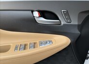 Hyundai Santa Fe SUV / Terénní 2,2 l 142 kw