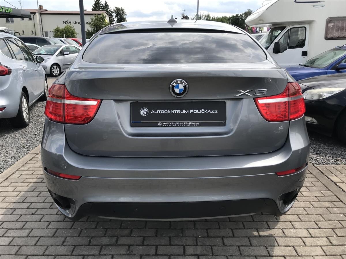 BMW X6 Kombi 3,0 l 180 kw