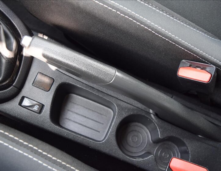 Renault Clio Hatchback 1,1 l 54 kw