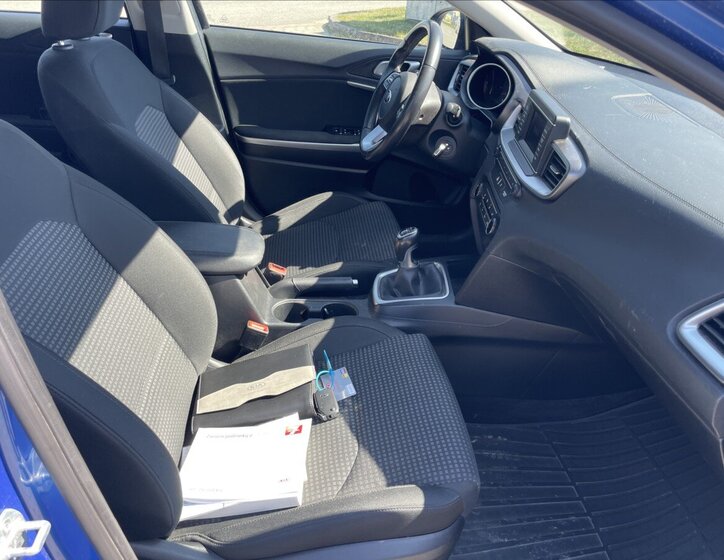 KIA Ceed Hatchback 1,4 l 73 kw