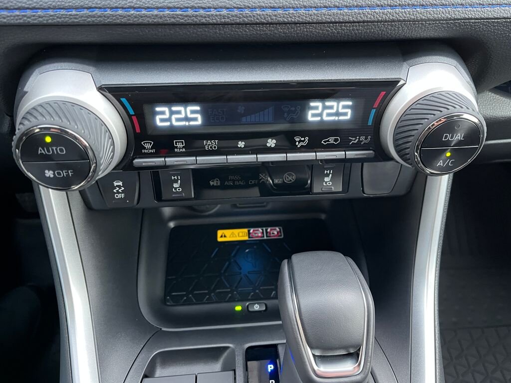 Toyota RAV4 SUV 2,5 l 131 kw