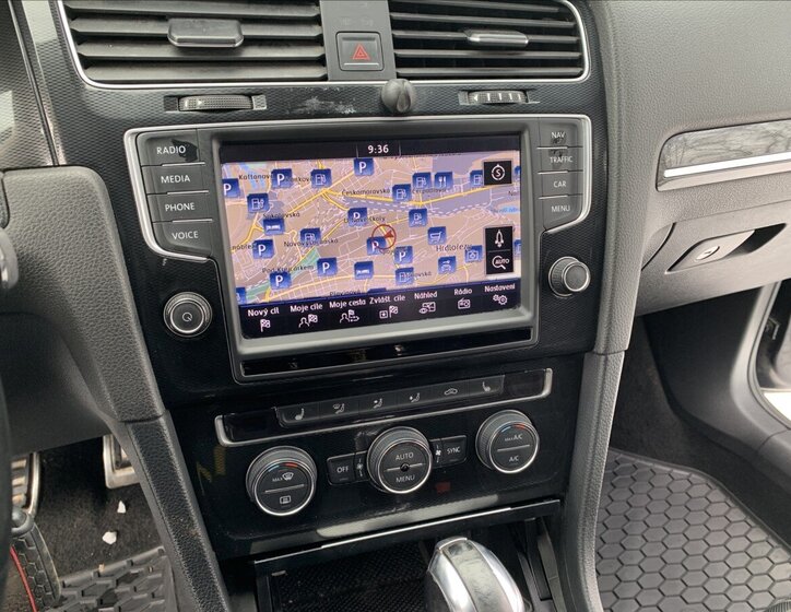 Volkswagen Golf Kombi 2,0 l 135 kw