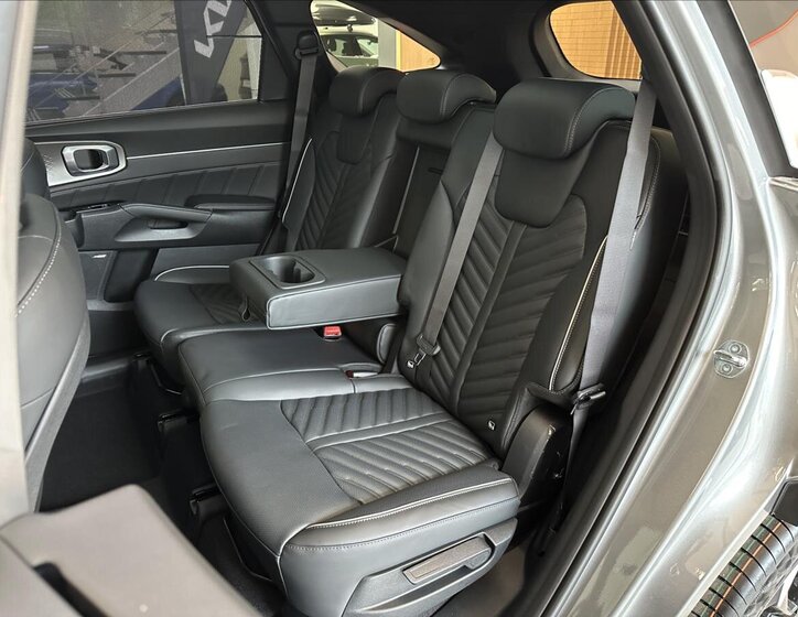 KIA Sorento 24